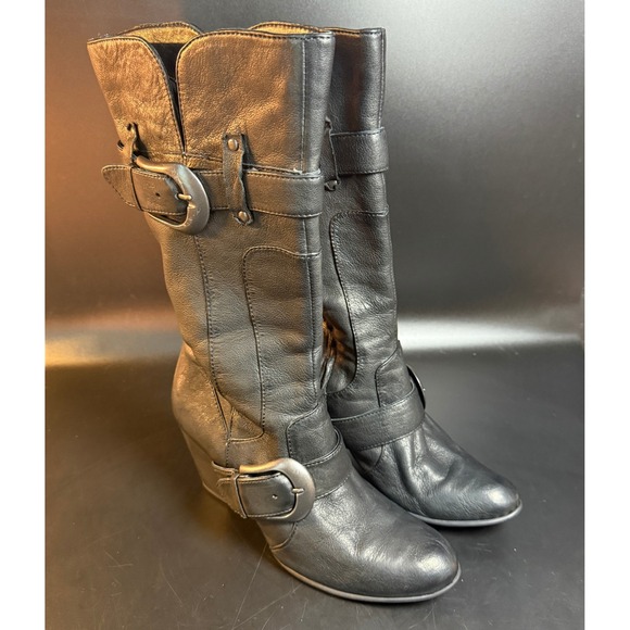 Born Crown Black Leather Buckle Accent Mid Calf Block Heel Boots - Size 8 - Picture 1 of 7